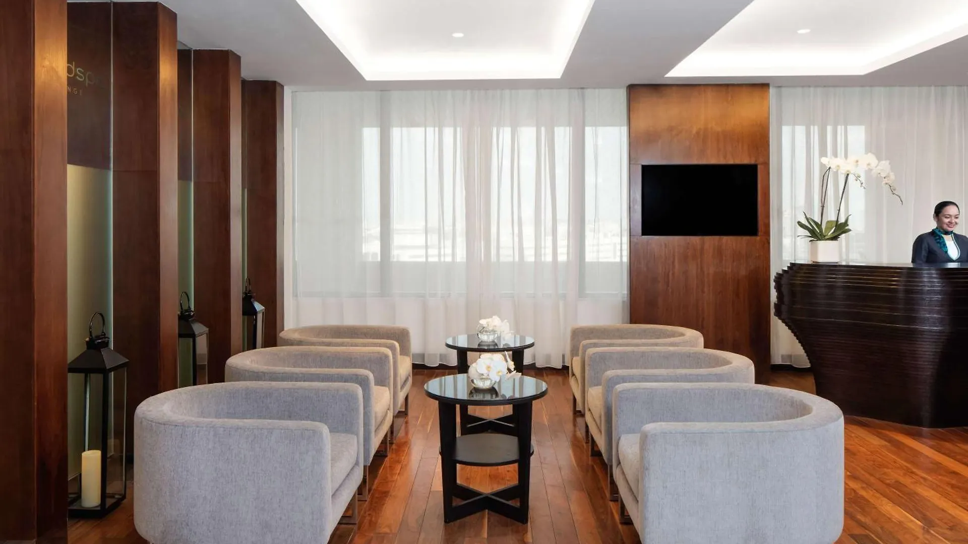 Pullman Dubai Creek City Centre Residences